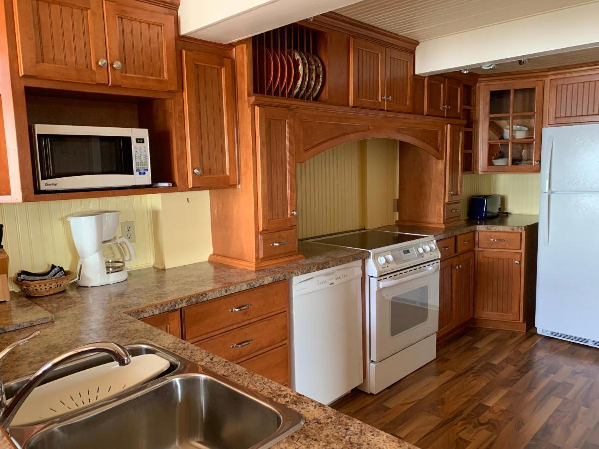Beach & Breeze Cottages Stanley Bridge Екстер'єр фото