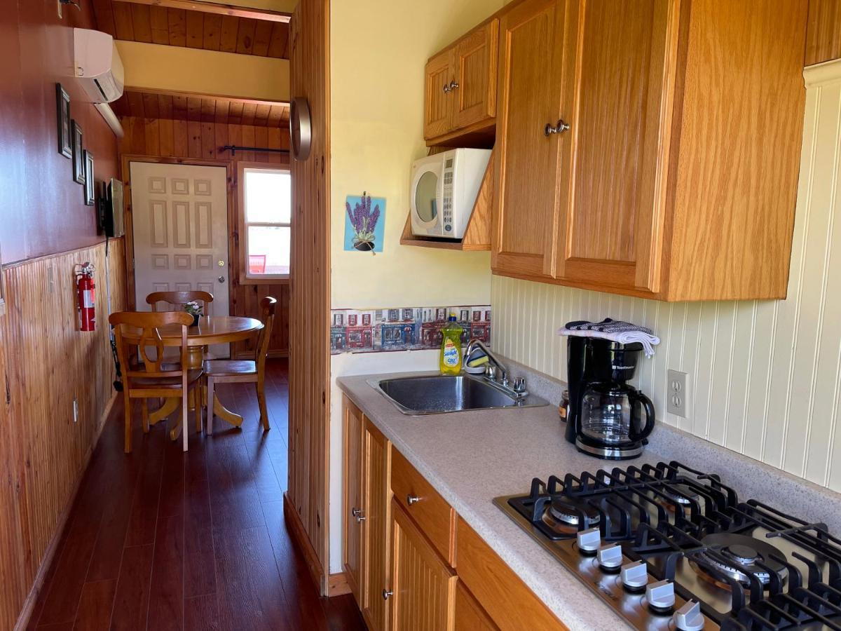 Beach & Breeze Cottages Stanley Bridge Екстер'єр фото